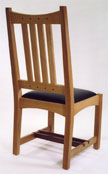 Details on the Classic Craftsman Dining Chair - 4-strut Oak